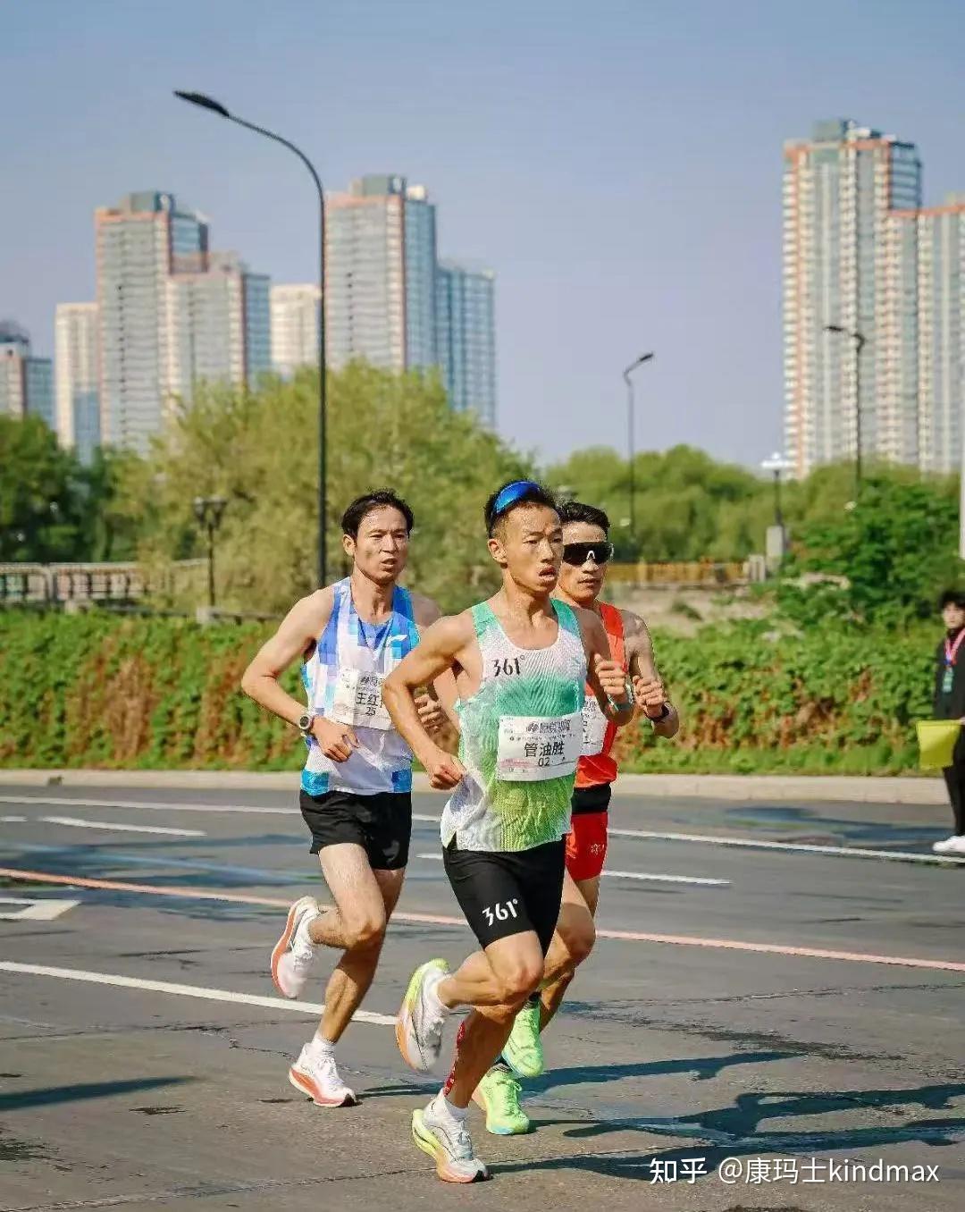 体育胜景迷人，选手们超越极限